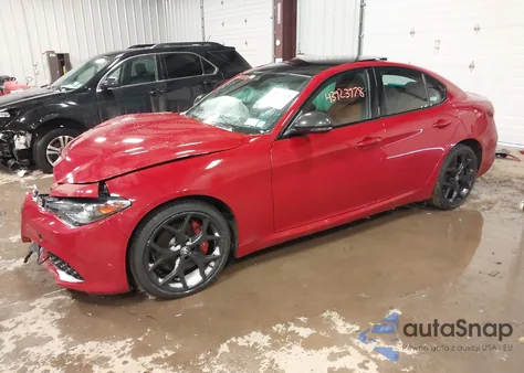 2020 Alfa Romeo Giulia Ti Sport Awd z USA, uszkodzony, nr VIN ZARFANBN1L7637445